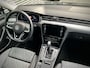 Volkswagen Passat Variant 1.5 TSI 150pk Comfortline Business Automaat Trekhaak