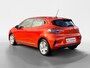 Renault Clio 90PK TCe GPF Evolution | Camera | Parkeersensoren | Airco | Cruise Control | Apple CarPlay/Android Auto | Digital Cockpit | Full LED | Elektrische Ramen & Spiegels |