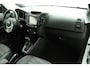 Kia Venga 1.6 CVVT Summer Edition 125 PK | Automaat | Camera | Climate control | Trekhaak | Cruise control | Panoramisch schuif-/kanteldak
