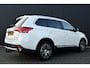 Mitsubishi Outlander 2.0 Automaat Connect Pro LED | Carplay | Camera | Trekhaak | Rockford Audio | Dealer Onderhouden!!
