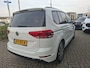 Volkswagen Touran 1.5 TSI R-line 7p carplay navi camera virtual cockpit. panoramdak keyless trekhaak
