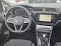 Volkswagen Touran 1.5 TSI R-line 7p carplay navi camera virtual cockpit. panoramdak keyless trekhaak