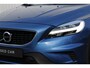 Volvo V40 T3 Automaat Polar+ Sport | Trekhaak | Panoramadak | Climate Control | Stoelverwarming | Parkeerverwarming | Volvo on Call | Harman Kardon Premium Audio | Parkeercamera | Parkeersensoren voor + achter | Keyless Entry