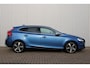 Volvo V40 T3 Automaat Polar+ Sport | Trekhaak | Panoramadak | Climate Control | Stoelverwarming | Parkeerverwarming | Volvo on Call | Harman Kardon Premium Audio | Parkeercamera | Parkeersensoren voor + achter | Keyless Entree
