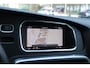 Volvo V40 T3 Automaat Polar+ Sport | Trekhaak | Panoramadak | Climate Control | Stoelverwarming | Parkeerverwarming | Volvo on Call | Harman Kardon Premium Audio | Parkeercamera | Parkeersensoren voor + achter | Keyless Entree