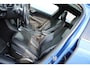 Volvo V40 T3 Automaat Polar+ Sport | Trekhaak | Panoramadak | Climate Control | Stoelverwarming | Parkeerverwarming | Volvo on Call | Harman Kardon Premium Audio | Parkeercamera | Parkeersensoren voor + achter | Keyless Entree