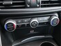 Alfa Romeo Giulia 2.0T Super Adaptive CC / Navi/ Camera /Pdc / Carplay /Stoel/Stuurverw / Automaat
