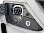 Volkswagen e-Transporter Caravelle 32 L1H1 Life 64 kWh Automaat 8 PERSOONS / garantie tot 12-2027 / WLTP 305 km / Stone Gray / Warmtepomp / Apple Carplay/Android Auto / Licht en zicht-pakket / Keyless entry / draadloze telefoonlader /