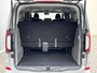 Volkswagen e-Transporter Caravelle 32 L1H1 Life 64 kWh Automaat 8 PERSOONS / garantie tot 12-2027 / WLTP 305 km / Stone Gray / Warmtepomp / Apple Carplay/Android Auto / Licht en zicht-pakket / Keyless entry / draadloze telefoonlader /