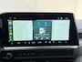 Volkswagen e-Transporter Caravelle 32 L1H1 Life 64 kWh Automaat 8 PERSOONS / garantie tot 12-2027 / WLTP 305 km / Stone Gray / Warmtepomp / Apple Carplay/Android Auto / Licht en zicht-pakket / Keyless entry / draadloze telefoonlader /