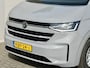 Volkswagen e-Transporter Caravelle 32 L1H1 Life 64 kWh Automaat 8 PERSOONS / garantie tot 12-2027 / WLTP 305 km / Stone Gray / Warmtepomp / Apple Carplay/Android Auto / Licht en zicht-pakket / Keyless entry / draadloze telefoonlader /