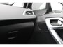 Peugeot 2008 1.2 PureTech Allure 110pk - Panoramadak - Trekhaak - Carplay - Camera - Navi - Cruise - Rijklaar