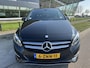 Mercedes-Benz B-klasse 180 Ambition / Automaat / Leder / Stoelverw. / Led / Cruise / Parkeersensoren / NAP /