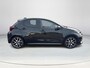 Toyota Yaris 1.5 Hybrid Executive **DODEHOEK DETECTIE/ STOELVERWARMING/ PARKEERSENSOREN/ GARANTIE**