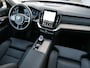 Volvo XC90 2.0 T8 Plug-in hybrid AWD Ultra Dark 455 Pk Automaat 7 persoons Navi / Pano-dak / Apple Carplay / Camera / Stoelverwarming / DAB / Luchtvering