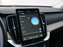 Volvo XC90 2.0 T8 Plug-in hybrid AWD Ultra Dark 455 Pk Automaat 7 persoons Navi / Pano-dak / Apple Carplay / Camera / Stoelverwarming / DAB / Luchtvering