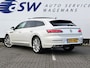 Volkswagen Arteon Shooting Brake 1.4 TSI eHybrid R-Line | Trekhaak | Pano | Matrix LED | ACC