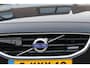 Volvo V40 1.6 T4 180 PK R-Design / PANODAK / NAVIGATIE / TREKHAAK