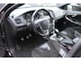 Volvo V40 1.6 T4 180 PK R-Design / PANODAK / NAVIGATIE / TREKHAAK