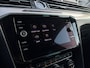 Volkswagen Passat Variant 1.5 TSI 150 pk Highline Business R | Trekhaak | Navigatie | Aplle Carplay | Achter uitrij camera | Led koplampen | Stoelverwarming |