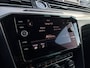 Volkswagen Passat Variant 1.5 TSI 150 pk Highline Business R | Trekhaak | Navigatie | Aplle Carplay | Achter uitrij camera | Led koplampen | Stoelverwarming |