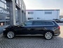 Volkswagen Passat Variant 1.5 TSI 150 pk Highline Business R | Trekhaak | Navigatie | Aplle Carplay | Achter uitrij camera | Led koplampen | Stoelverwarming |