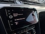 Volkswagen Passat Variant 1.5 TSI 150 pk Highline Business R | Trekhaak | Navigatie | Aplle Carplay | Achter uitrij camera | Led koplampen | Stoelverwarming |