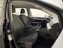 Volkswagen Golf Variant 1.0 TSI 110pk Life Sfeerverlichting Navigatie Parkeersensoren