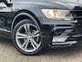 Volkswagen Tiguan 2.0 TDI R-Line Connected Series Leer Stoelverw. Trekhaak 2000kg