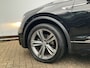 Volkswagen Tiguan 2.0 TDI R-Line Connected Series Leer Stoelverw. Trekhaak 2000kg