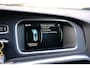 Volvo V40 2.0 D4 Summum Pano|Xenon|Leder|HarmanKardon|ParkAssist