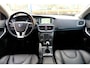 Volvo V40 2.0 D4 Summum Pano|Xenon|Leder|HarmanKardon|ParkAssist