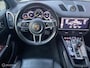 Porsche Cayenne 3.0 E-Hybrid PANO LUCHT BTW NL-AUTO