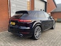 Porsche Cayenne 3.0 E-Hybrid PANO LUCHT BTW NL-AUTO