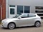 Alfa Romeo Giulietta 1.4 T 170Pk Vol Leder Xenon 18" Blue&Me
