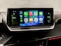 Peugeot 208 1.2 PureTech GT-Line Sport (VIRTUAL COCKPIT, ZWART DAK, APPLE CARPLAY, 360 CAMERA, KEYLESS, SFEERVERLICHTING, ADAPTIVE CRUISE, GETINT GLAS, NIEUWSTAAT)