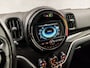 MINI Countryman Mini 1.5 Cooper S E ALL4 Chili 225Pk Automaat (NAVIGATIE, BLACKPACK, LEDER, SFEERVERLICHTING, STOELVERWARMING, SPORTSTOELEN, PARKEERSENSOREN, KEYLESS, GETINT GLAS, NIEUWSTAAT)