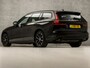 Volvo V60 2.0 B3 Momentum Sport 177Pk Automaat (APPLE CARPLAY, GROOT NAVI, PARKEERSENSOREN, SPORTSTOELEN, DAKRAILS ZWART, LED KOPLAMPEN, NIEUWE APK, NIEUWSTAAT)