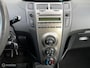 Toyota Yaris 1.0 VVTi Acces
