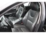 Volvo V60 2.0 D3 met schuifdak en lederen interieur