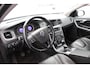 Volvo V60 2.0 D3 met schuifdak en lederen interieur