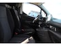 Opel Combo 1.5D L1H1 Black Edition Cruise, Carplay, 102pk, Multimedia, Trekhaak, Airco, Sensoren, Uniek!