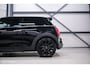 MINI John Cooper Works Mini 2.0 S JCW Package | Kuipstoelen | JCW exhaust | Camera | Adaptive cruise | HUD | Xenon | Flippers |