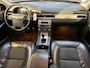 Volvo V70 2.0F Momentum|XENON|HALFLEDER|STOELVERW|PSENSOR|TREKHAAK