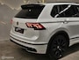 Volkswagen Tiguan 1.5 TSI 3x R-Line Panorama/HUD/Black Style/Trekhaak