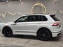 Volkswagen Tiguan 1.5 TSI 3x R-Line Panorama/HUD/Black Style/Trekhaak
