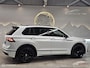 Volkswagen Tiguan 1.5 TSI 3x R-Line Panorama/HUD/Black Style/Trekhaak