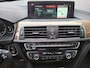 BMW 3-Serie Touring 318i Luxury Edition Apple Carplay / Harman & Kardon / Stoelverwarming / Led Verlichting / DAB Radio