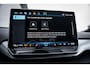 Volkswagen ID.4 Pro Limited Edition | 'App-Connect' draadloze smartphone integratie | Achterbank in ongelijke delen neerklapbaar incl. middenarmsteun en doorlaadmogelijkheid | Afstandscontrolesysteem (Front Assist), met voetgangers- en fietsersherkenning