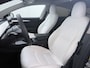 Tesla Model 3 RWD SR plus 325PK LFP Accu Ivory AutoPilot Leder Pano-dak FSD-vb. Adaptive-Cruise Camera's Elektr.-Stuur+Stoelen+Spiegels+Geheugen+Easy-Entry+Verwarmde stoelen+bank Park assistent Pdc WIFI Lan Bordherkenning e-Assist Speed-Assist Priv.Glasss Navi LED DAB Voorverwarmen Keyless One-Pedal-Drive Lmv 18" SOH 89% 1e Eigenaar Origineel Nederlandse Auto Fabrieks Garantie op Accu en Motor tot 23-08-2031 / 160.000km